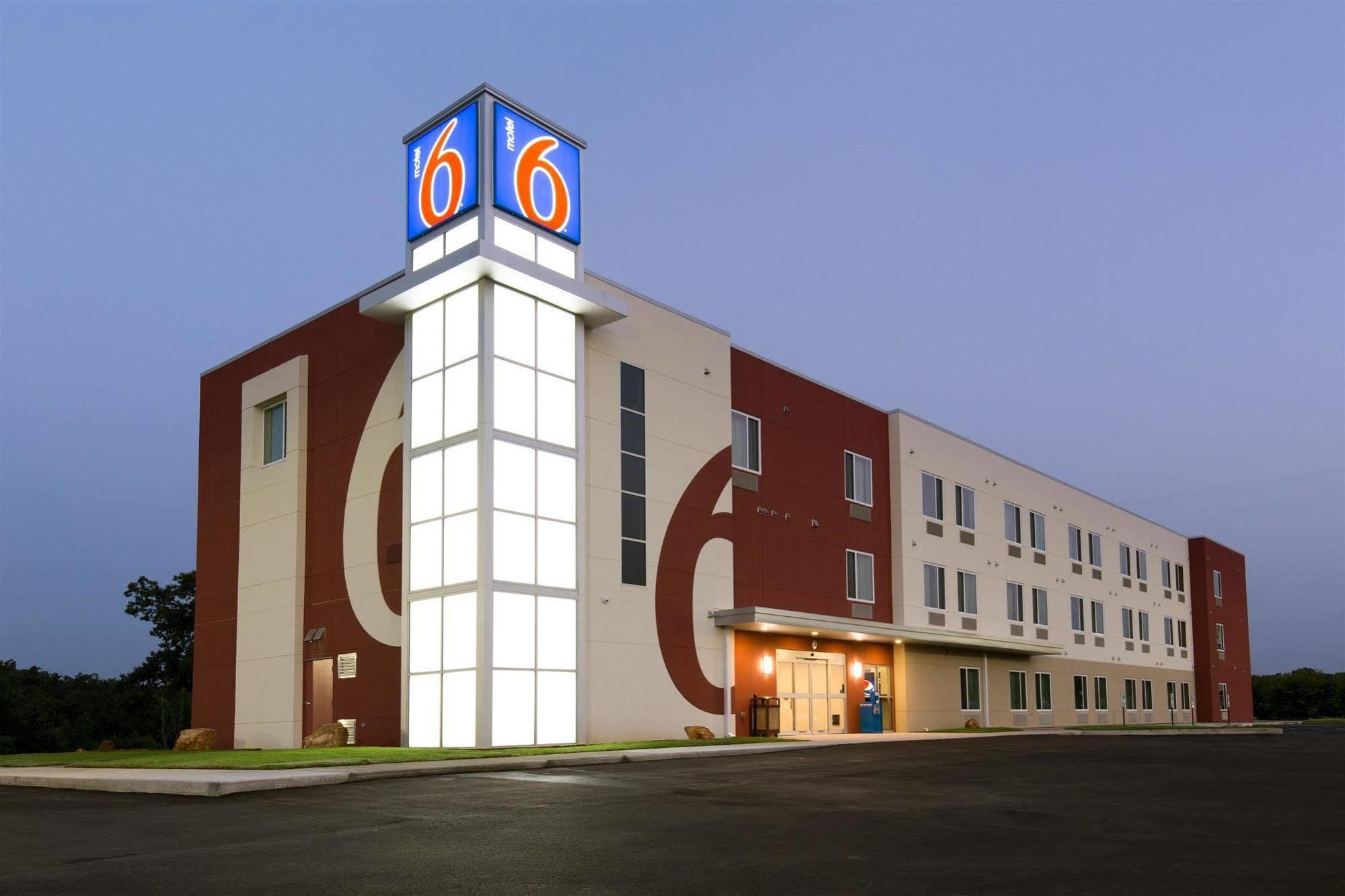 Motel 6-Poplar Bluff, Mo 外观 照片
